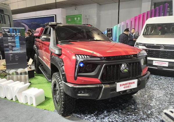 Pickup truck