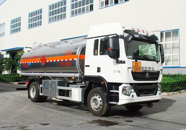 Aluminum alloy oil tanker
