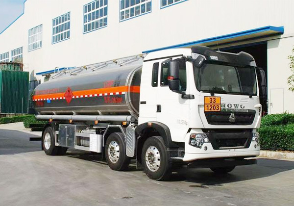 Aluminum alloy oil tanker