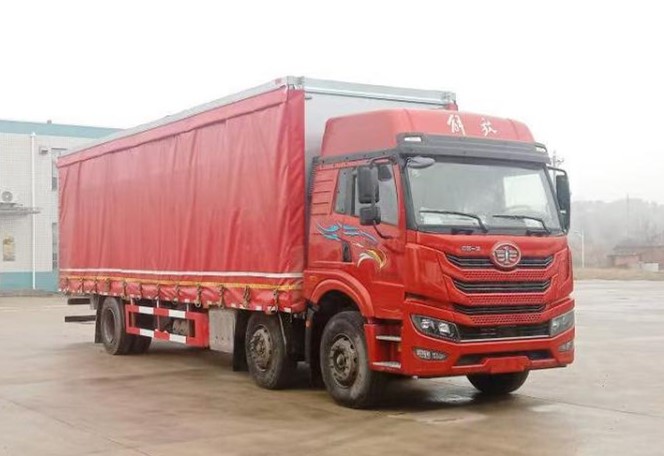 Poultry transport vehicle